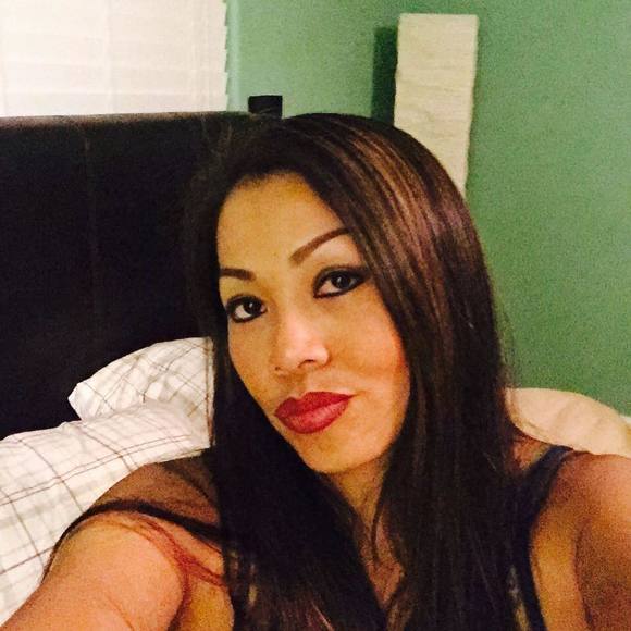 Meet your Posher, Joanne - Picture 1 of 1